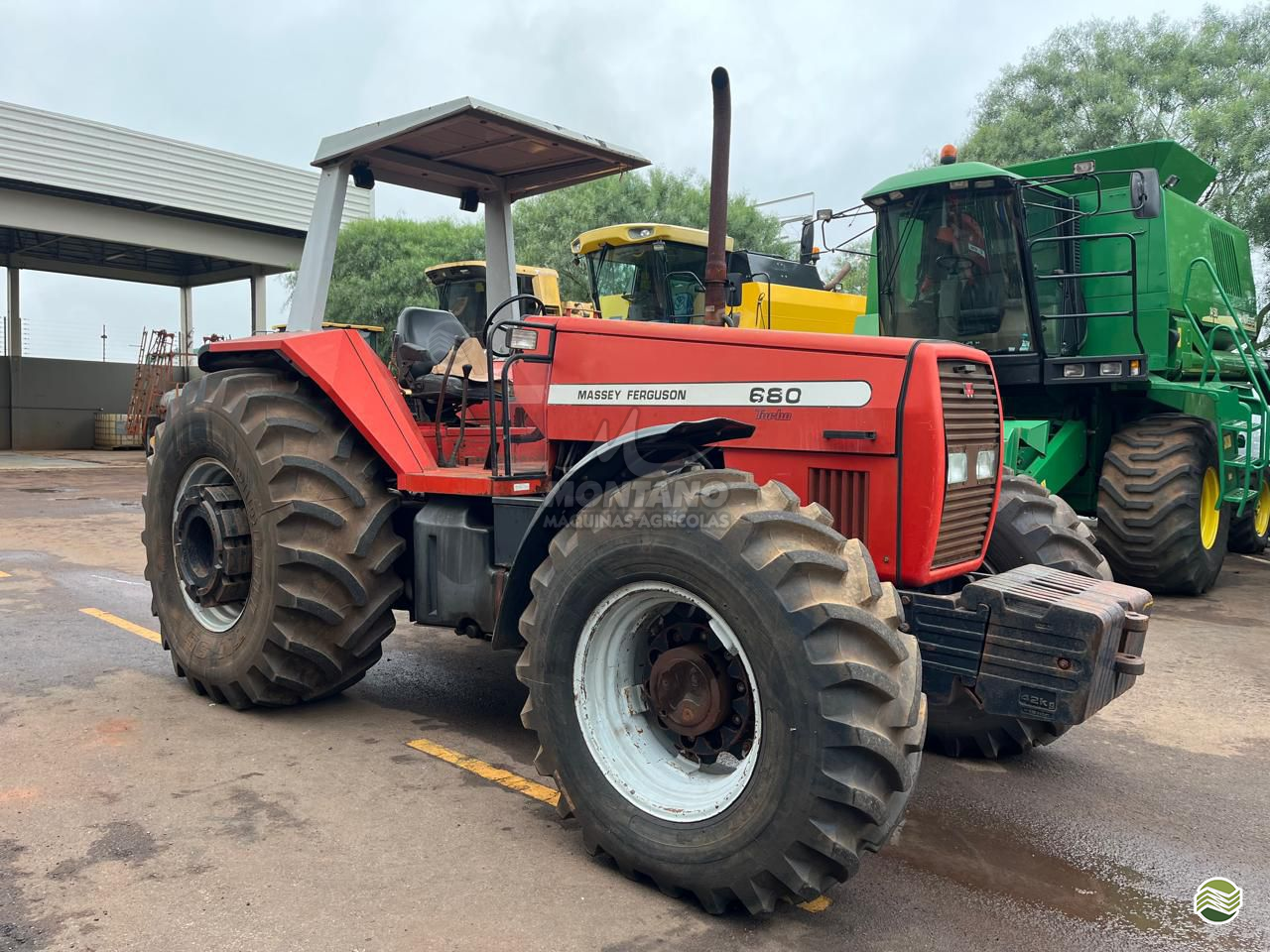 TRATOR MASSEY FERGUSON MF 680 Tração 4x4 Montano Máquinas Agrícolas LAGOA VERMELHA RIO GRANDE DO SUL RS